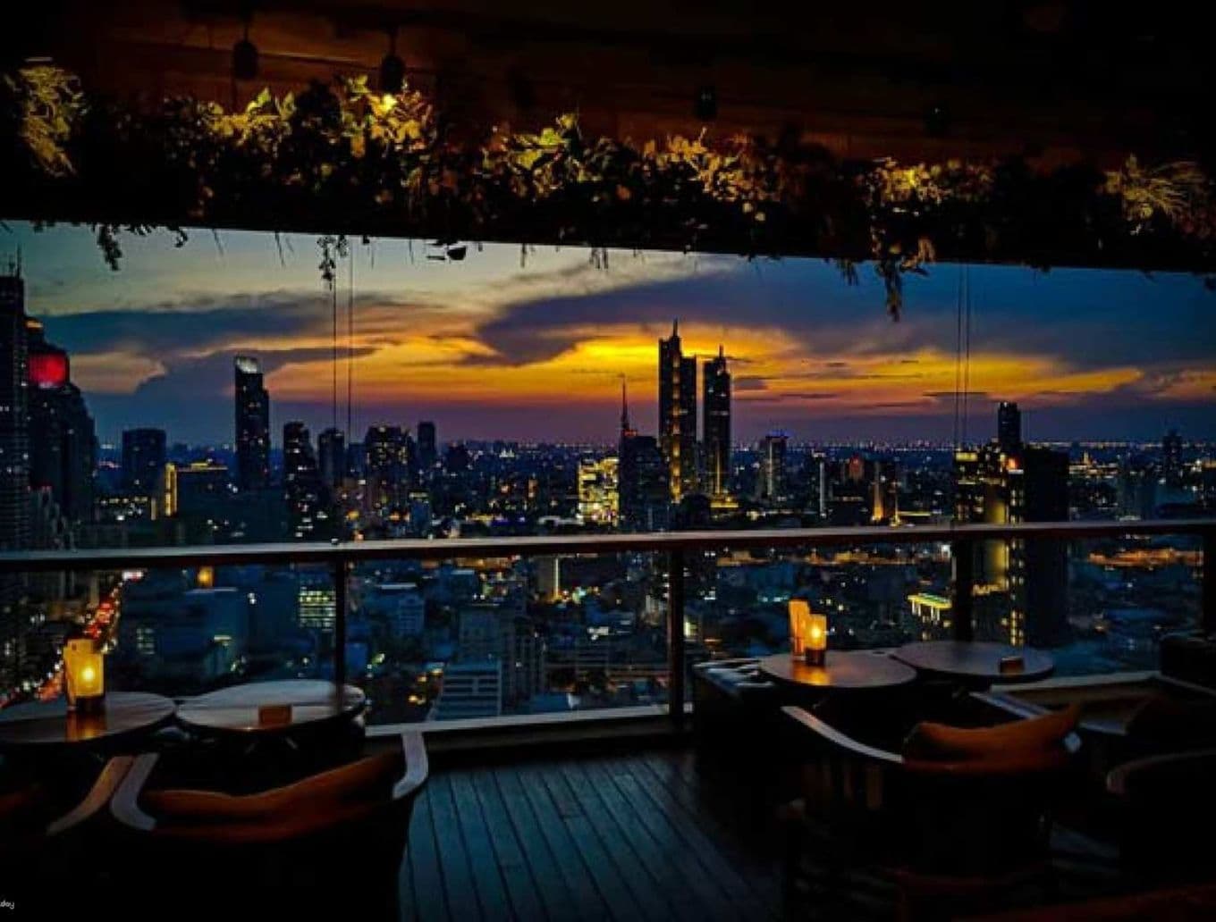 Scarlett Wine Bar & Restaurant